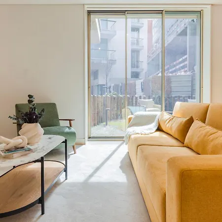 Apartman Jardins Da Gloria Charming Living By Lovelystay