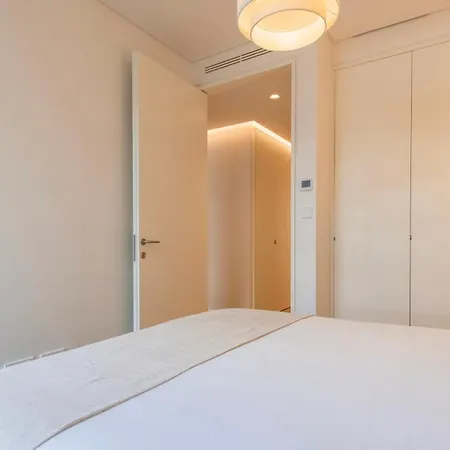 Apartment Jardins Da Gloria Charming Living By Lovelystay
